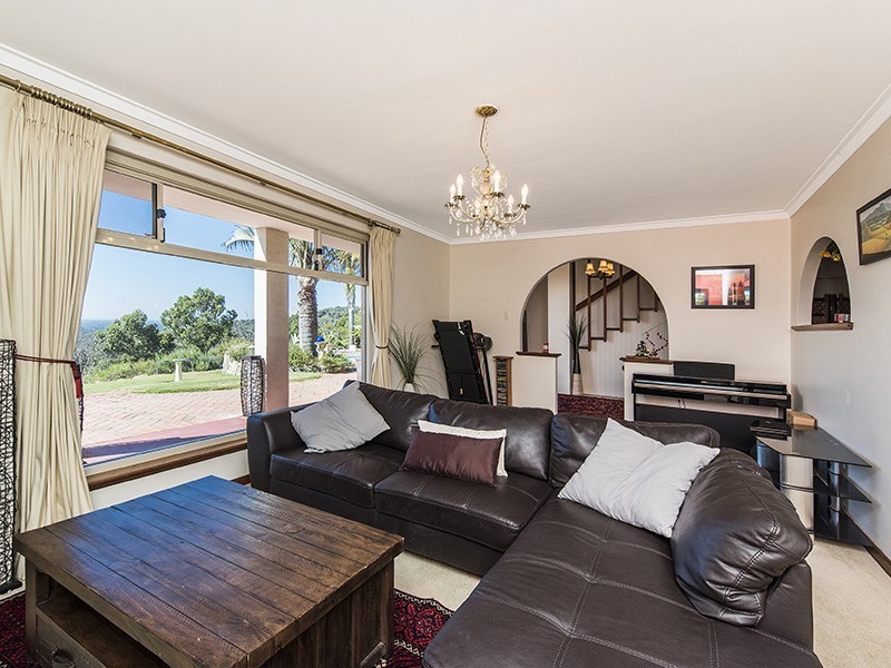 19 Kalamatta Way, Gooseberry Hill WA 6076