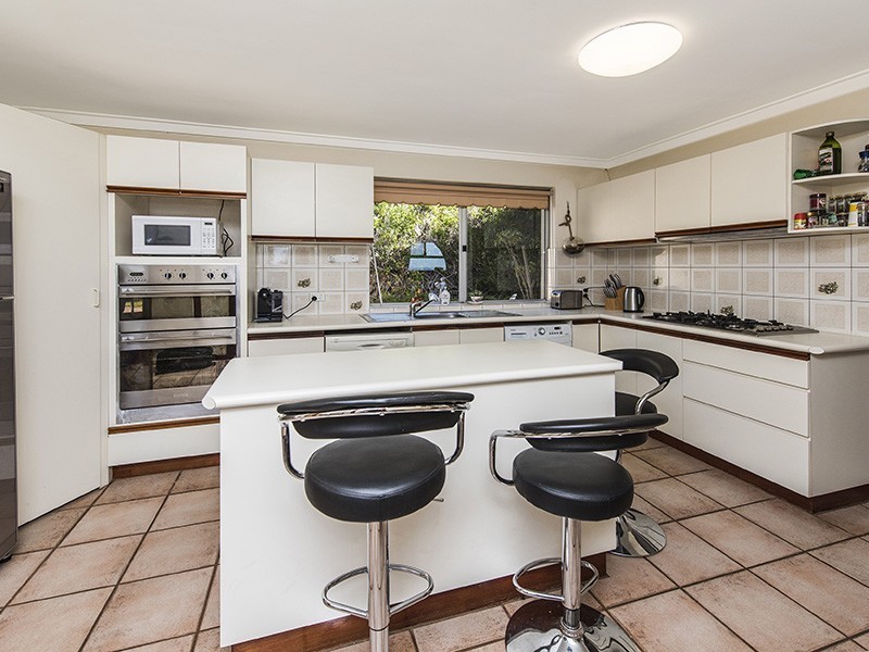 19 Kalamatta Way, Gooseberry Hill WA 6076