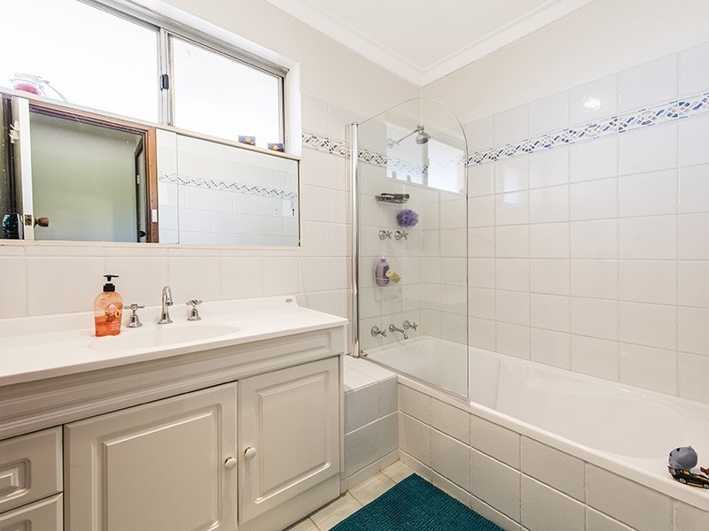 19 Kalamatta Way, Gooseberry Hill WA 6076