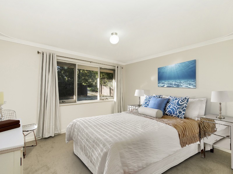 9B Hope Crescent, Lesmurdie WA 6076