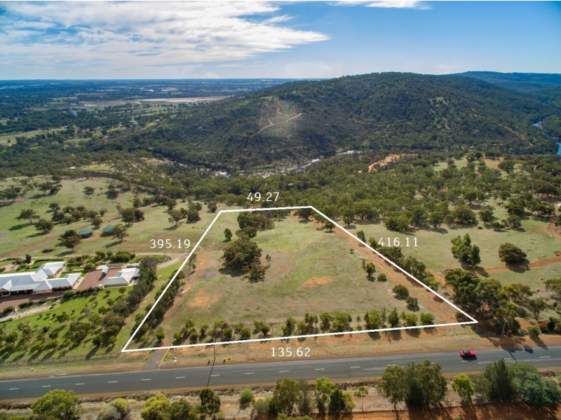 857 Campersic Road, Brigadoon WA 6069