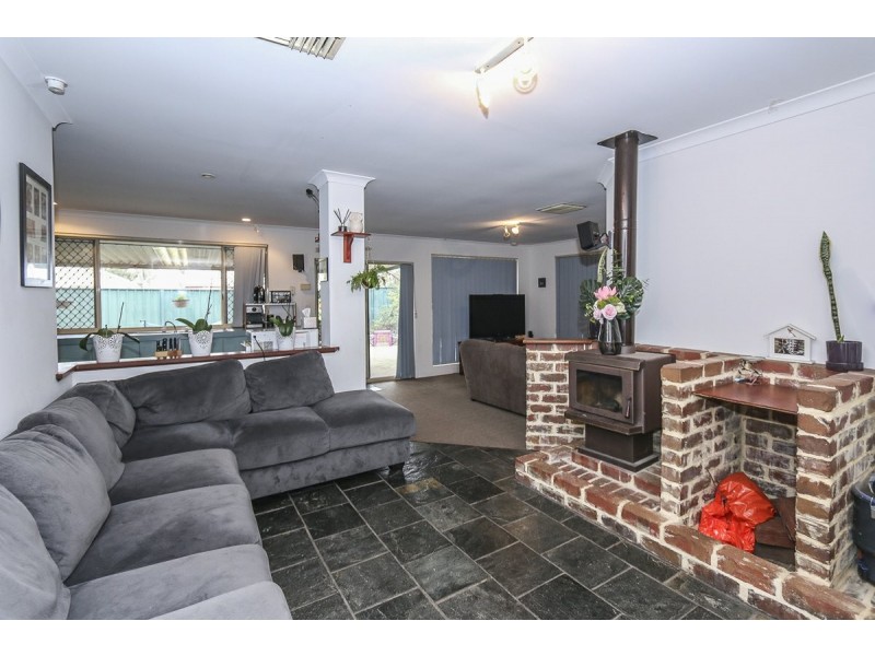 1 Mippy Mews, High Wycombe WA 6057