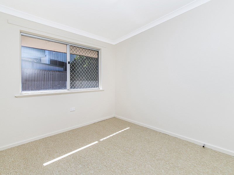 2 Guava Court, Forrestfield WA 6058