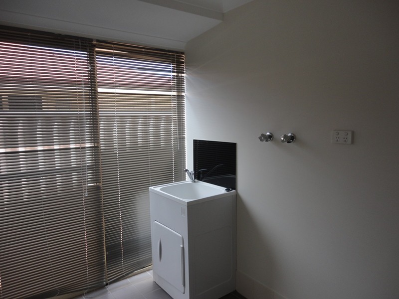 11 Azalea Gardens, Forrestfield WA 6058