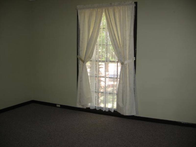 6 Corella Street, Lesmurdie WA 6076