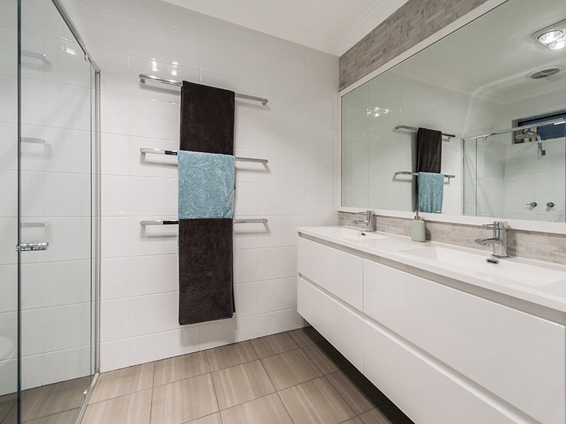 6 Springdale Road, Kalamunda WA 6076