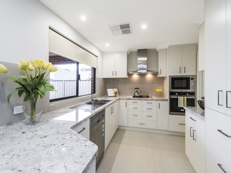 1/14 Brooks Street, Kalamunda WA 6076