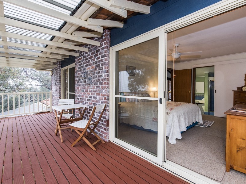 40 Elizabeth Street, Kalamunda WA 6076