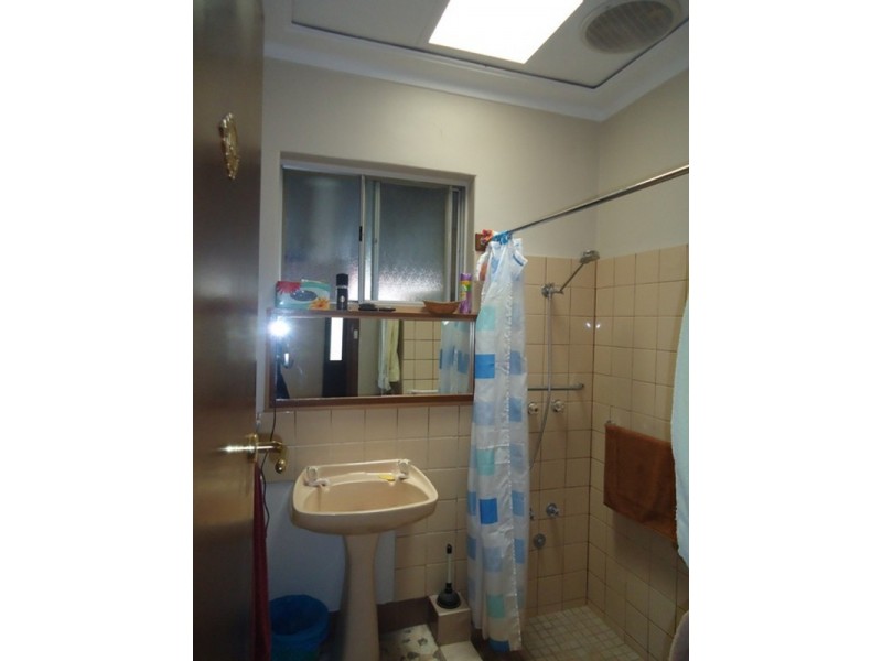 67 Hale Road, Forrestfield WA 6058
