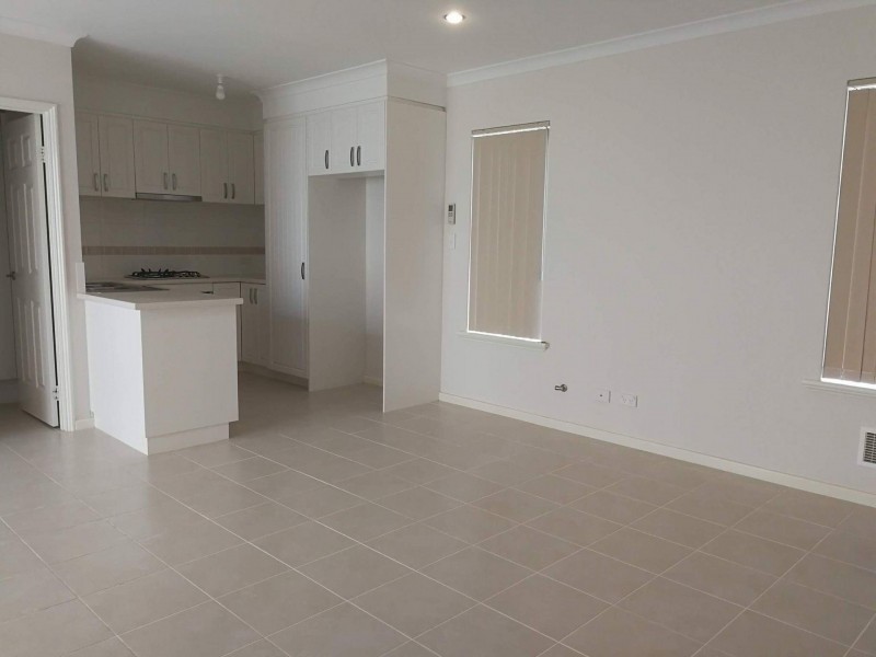 12B Railway Parade, Bassendean WA 6054