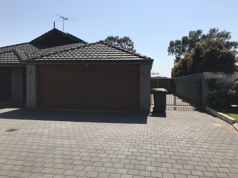 15 Foxton Blvd, High Wycombe WA 6057