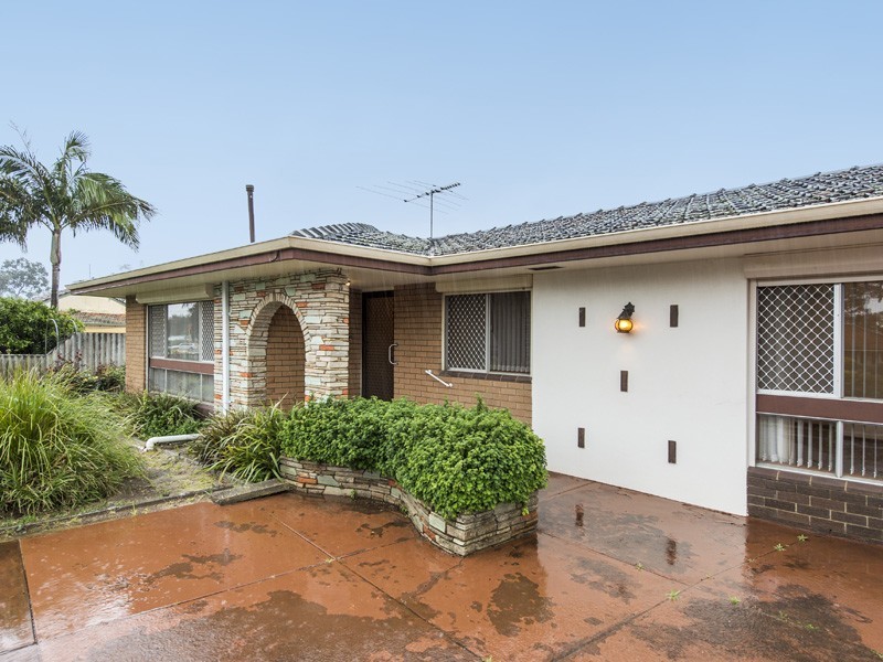 296 Kalamunda Road, Maida Vale WA 6057