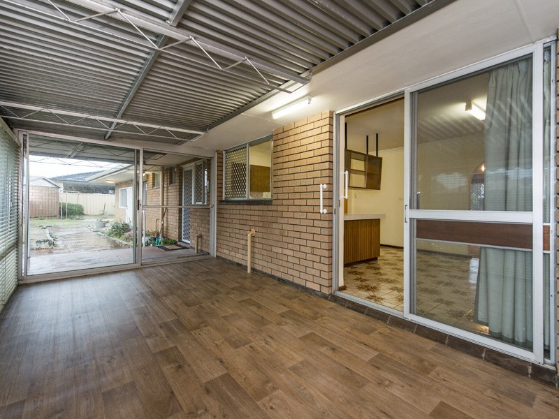 296 Kalamunda Road, Maida Vale WA 6057