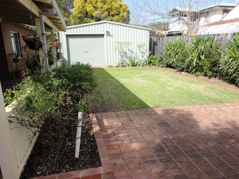97 Salisbury Road, Swan View WA 6056