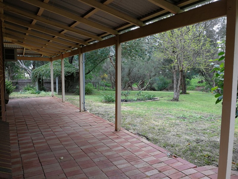 97 Salisbury Road, Swan View WA 6056