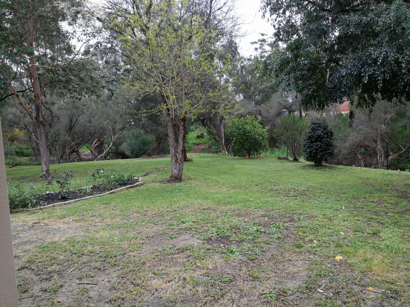 97 Salisbury Road, Swan View WA 6056