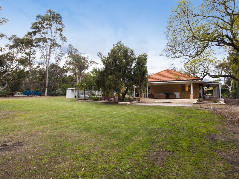 11 Sunrise Heights, Maida Vale WA 6057