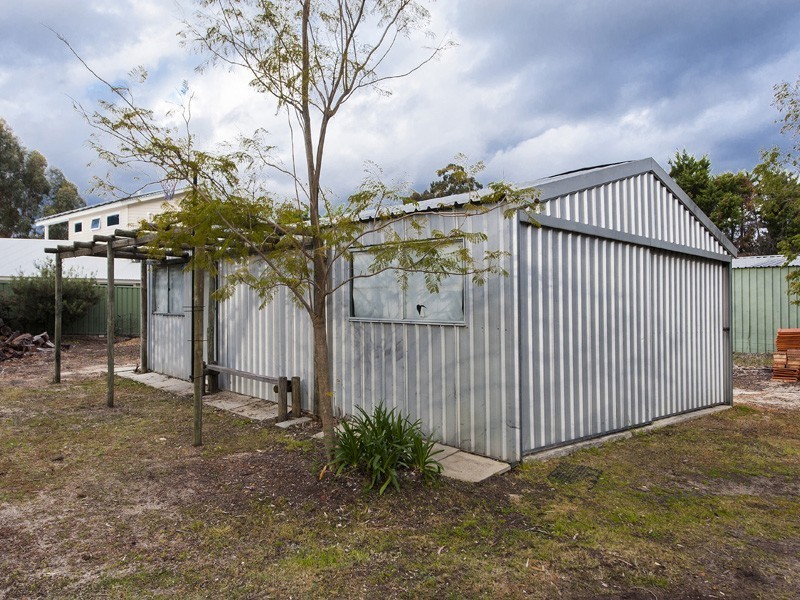 11 Sunrise Heights, Maida Vale WA 6057