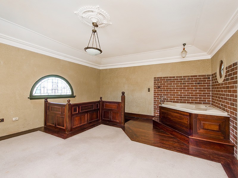 130 Newburn Road, High Wycombe WA 6057