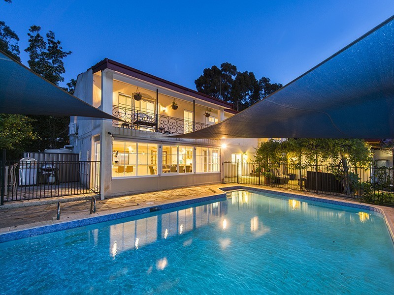 5 Marie Way, Kalamunda WA 6076