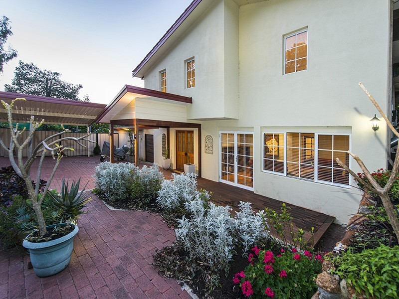 5 Marie Way, Kalamunda WA 6076