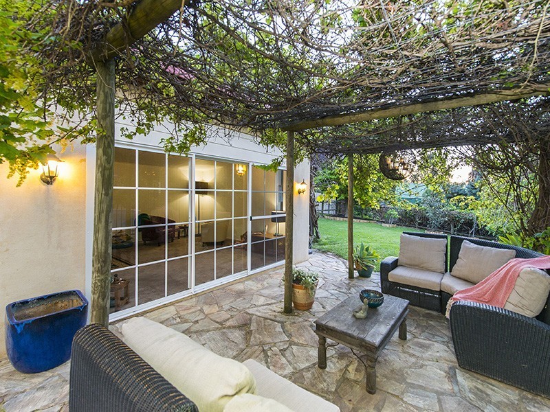 5 Marie Way, Kalamunda WA 6076