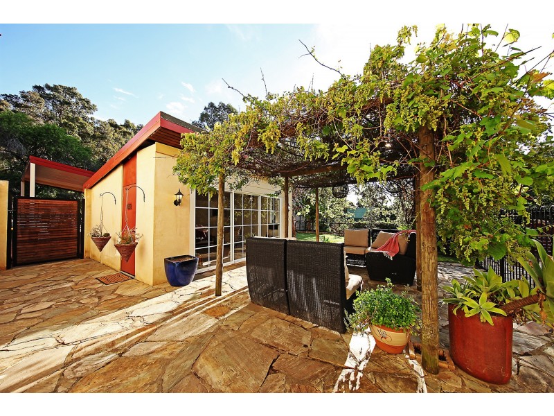 5 Marie Way, Kalamunda WA 6076