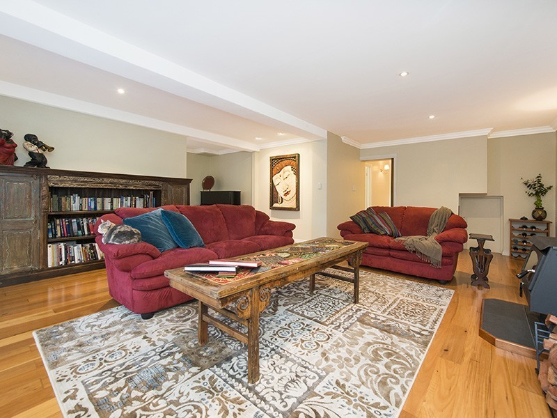 5 Marie Way, Kalamunda WA 6076