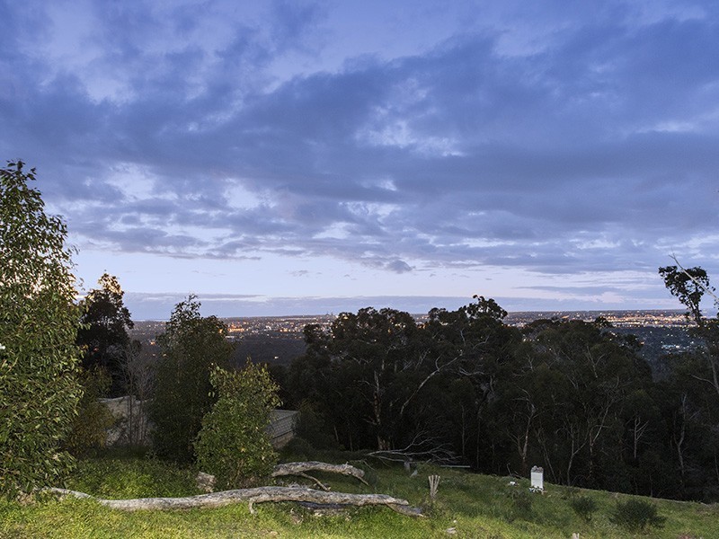 7 Ford Road, Lesmurdie WA 6076