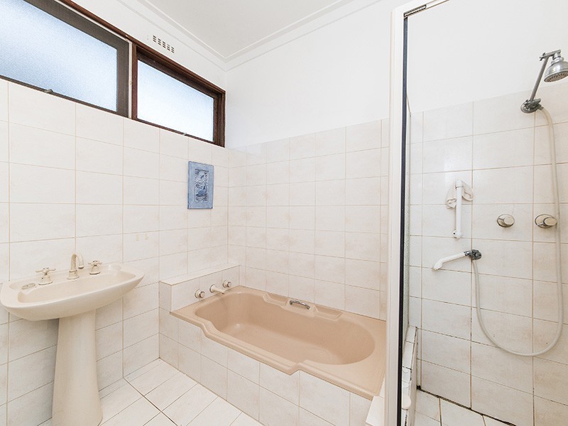 7 Ford Road, Lesmurdie WA 6076