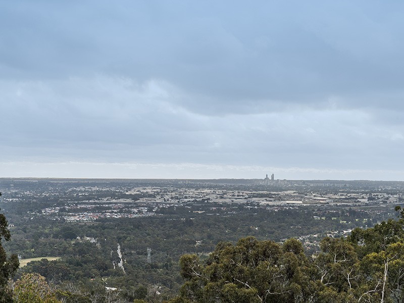 7 Ford Road, Lesmurdie WA 6076