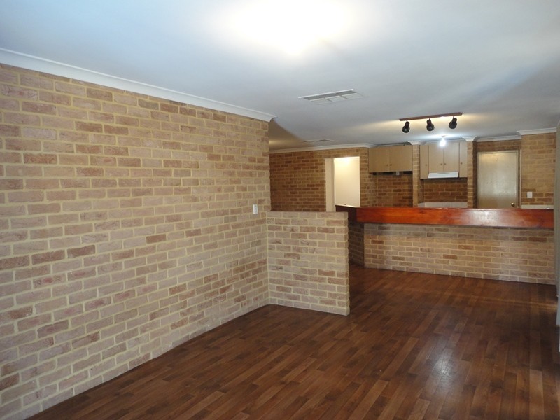 11 Amethyst Place, Maida Vale WA 6057