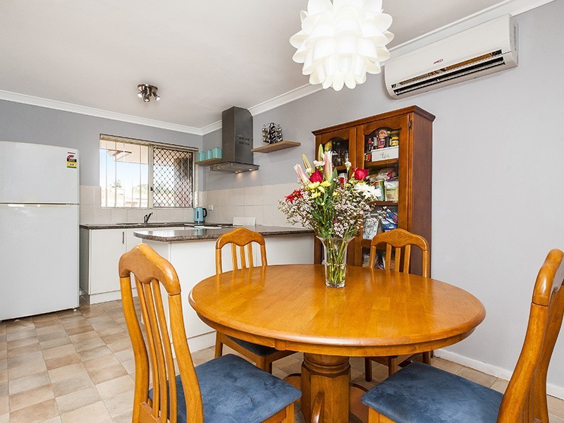 21 Weddall Road, Lockridge WA 6054