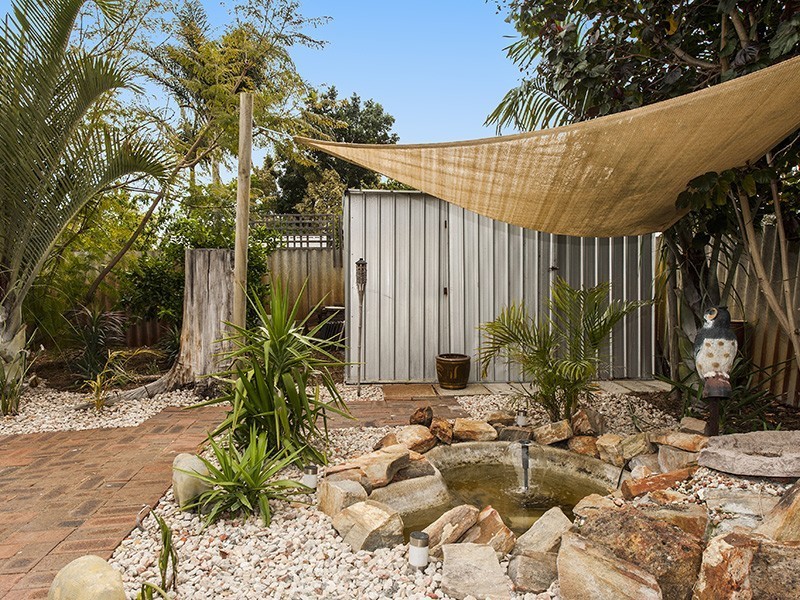 21 Weddall Road, Lockridge WA 6054