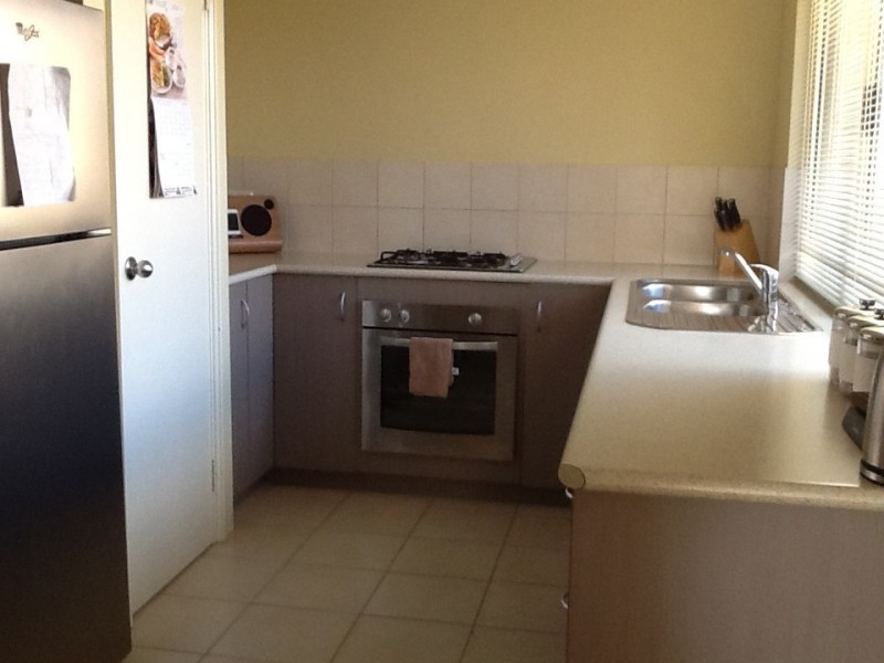 29/91 Lowanna Way, Armadale WA 6112