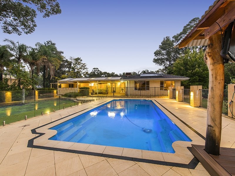 71 Ridge Hill Road, Maida Vale WA 6057