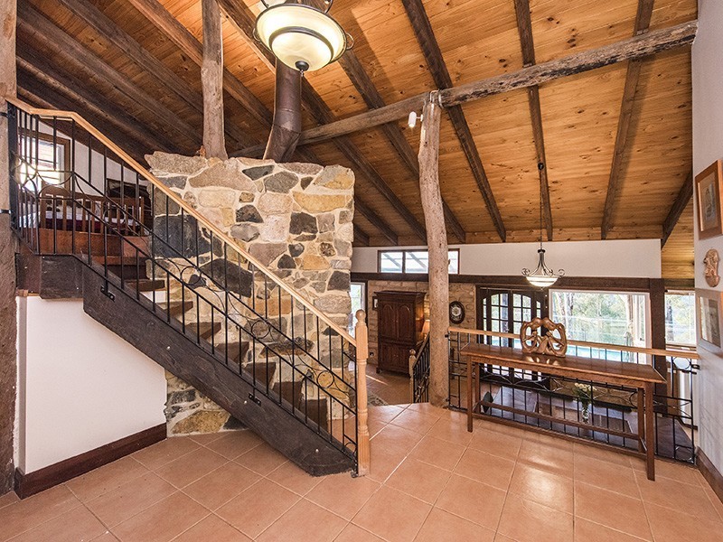 201 Paulls Valley Road, Paulls Valley WA 6076