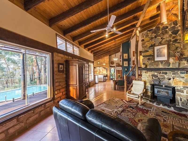 201 Paulls Valley Road, Paulls Valley WA 6076