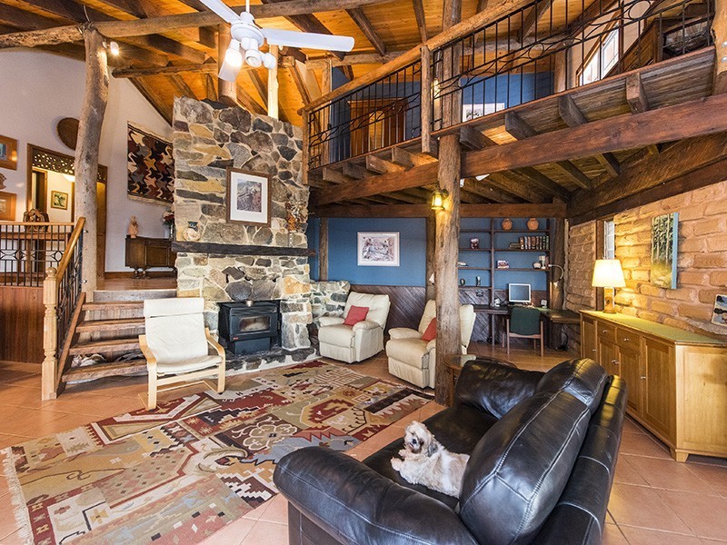 201 Paulls Valley Road, Paulls Valley WA 6076