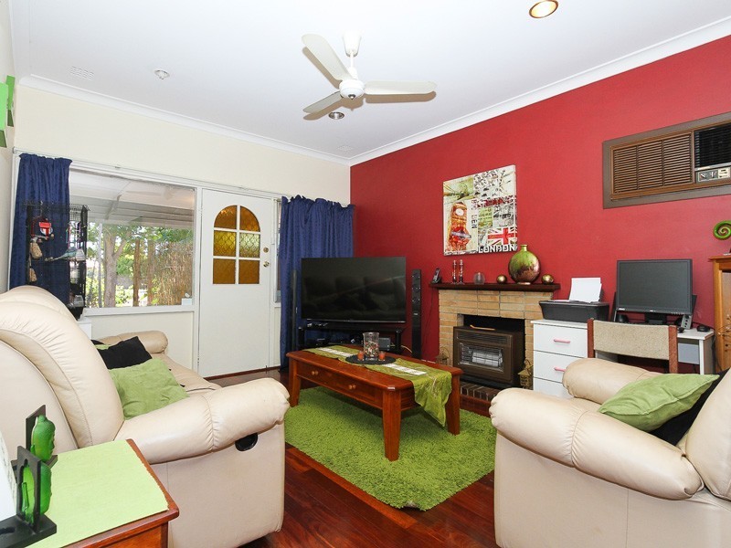 47 Hale Road, Forrestfield WA 6058