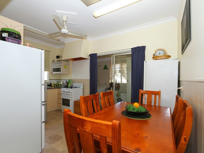 47 Hale Road, Forrestfield WA 6058