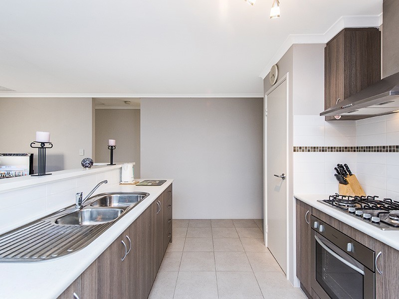 Villa 2/32 Edney Road, High Wycombe WA 6057