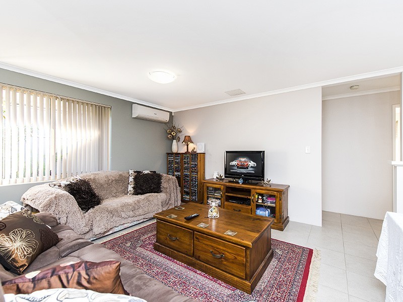 Villa 2/32 Edney Road, High Wycombe WA 6057