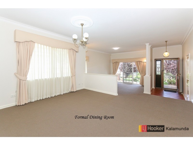 1/11 Brooks Street, Kalamunda WA 6076