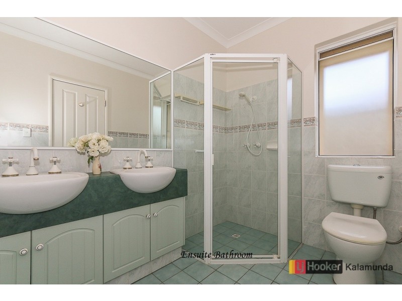 1/11 Brooks Street, Kalamunda WA 6076