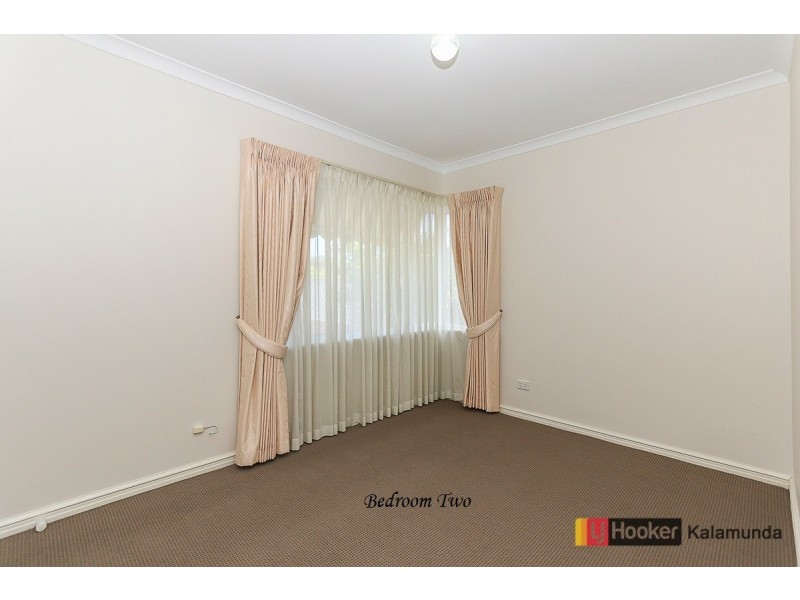 1/11 Brooks Street, Kalamunda WA 6076