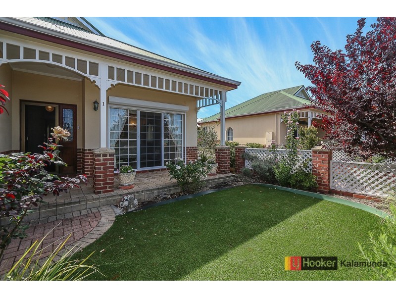 1/11 Brooks Street, Kalamunda WA 6076