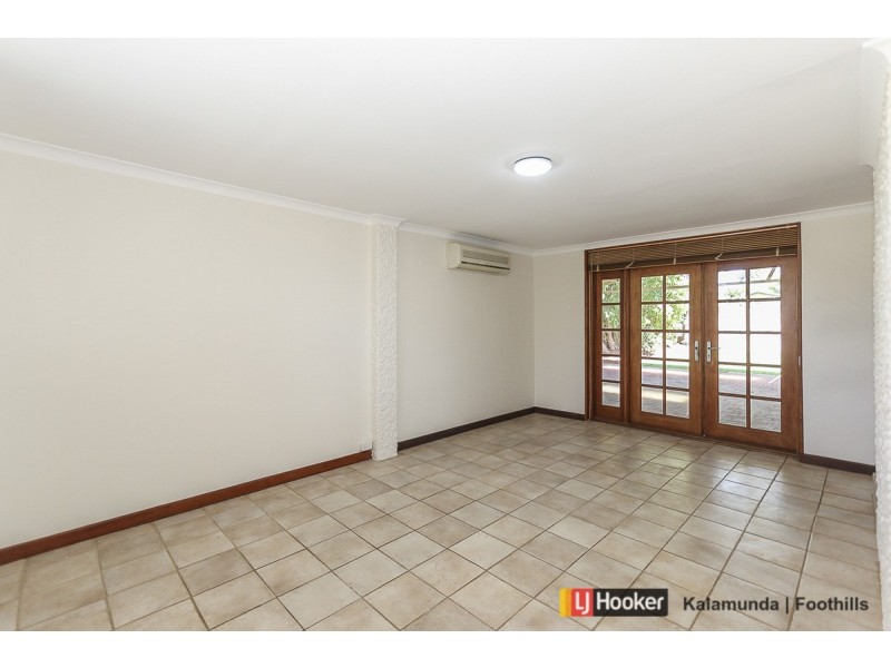 17 Harry Street, Gosnells WA 6110
