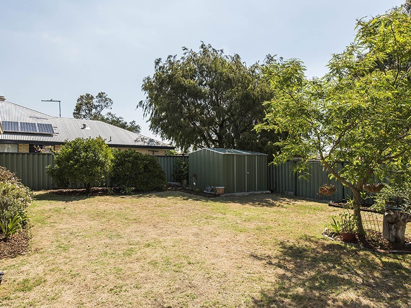 13 Upwood Circle, High Wycombe WA 6057