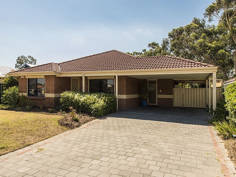 13 Upwood Circle, High Wycombe WA 6057